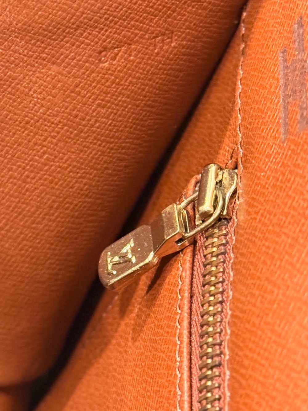 Louis Vuitton Vintage Monogram Canvas Clutch Pochette Brown LV Envelope Bag - Picture 16 of 17